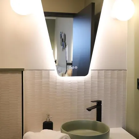 Appart hôtel La Ponsin *